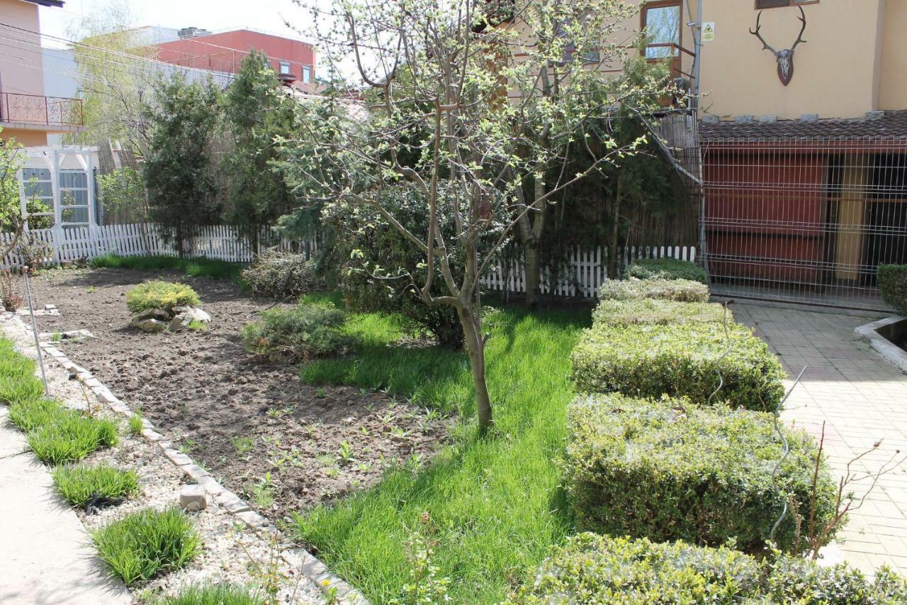 Cristalex Villaverde Bucharest Pantelimon 外观 照片