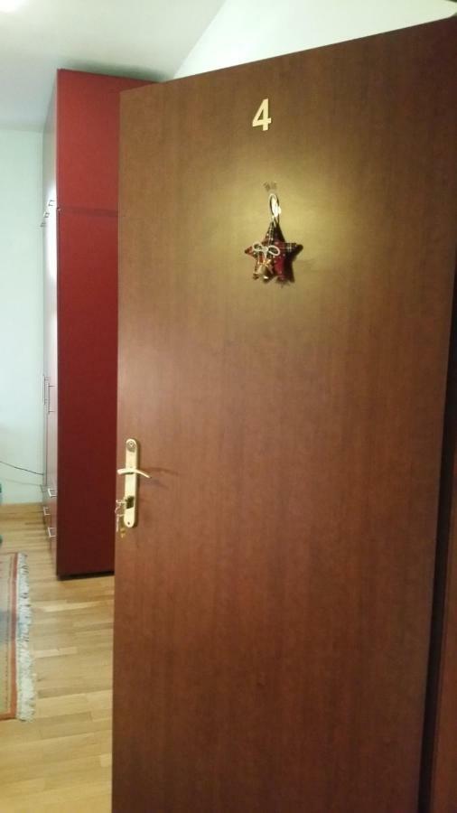 Cristalex Villaverde Bucharest Pantelimon 外观 照片