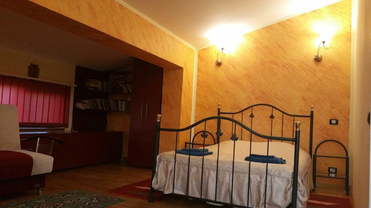 Cristalex Villaverde Bucharest Pantelimon 外观 照片